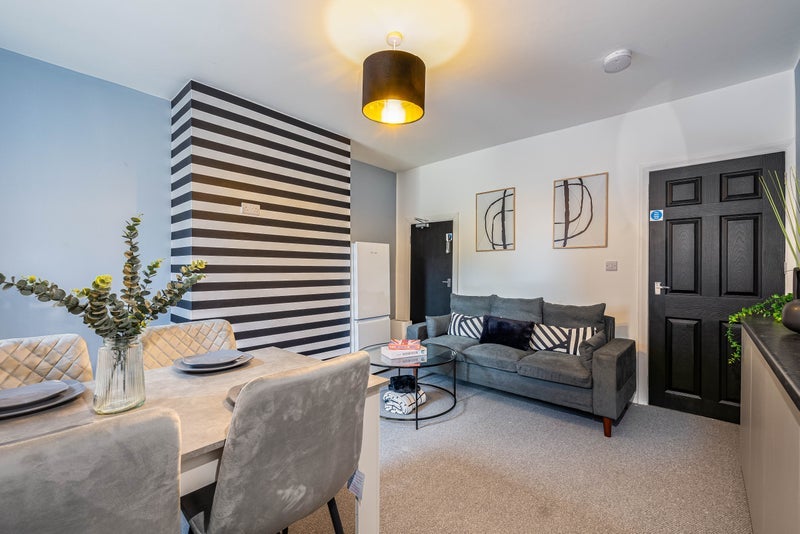 Room Webb Street in Nuneaton and Bedworth