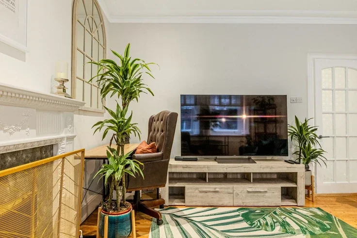 Flat Great Titchfield Street in City of Westminster