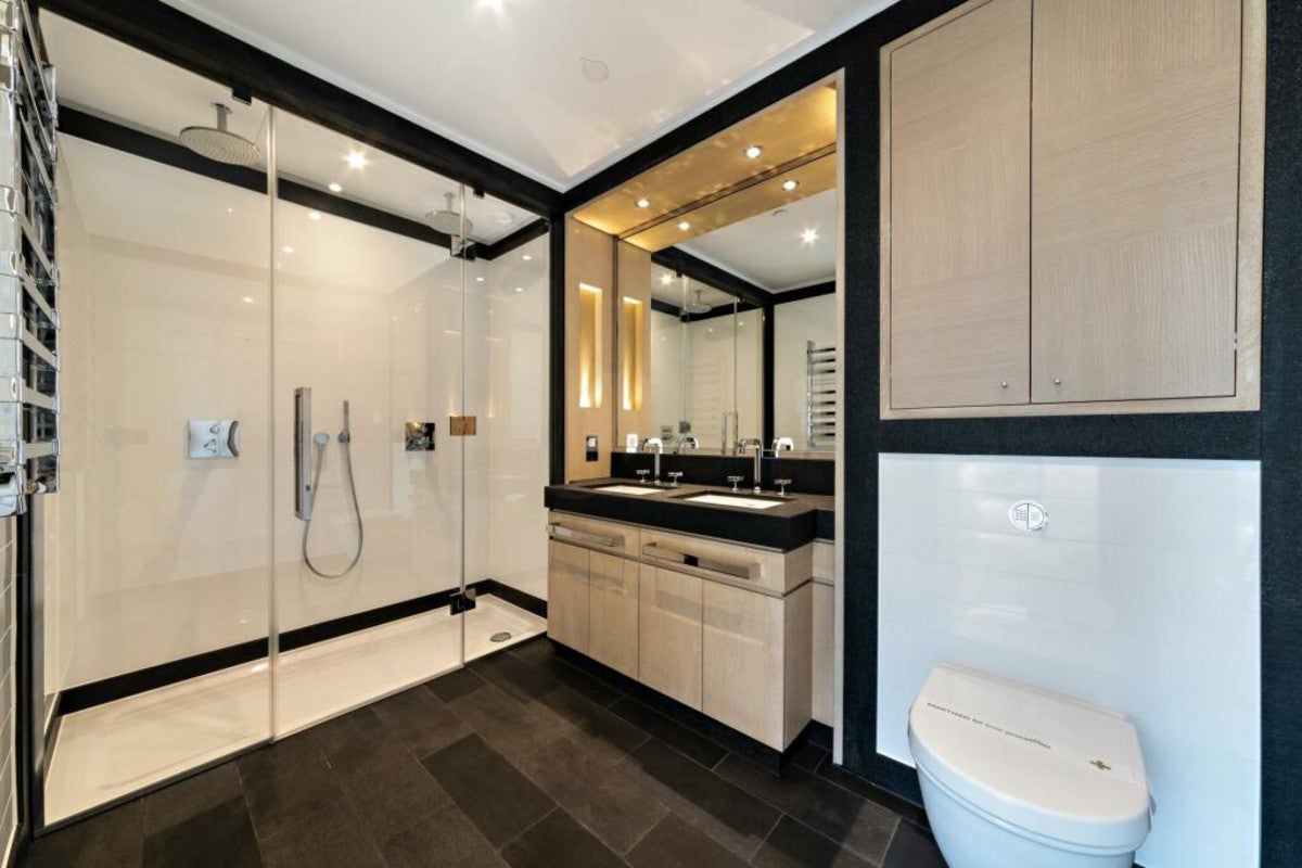 Flat New Union Square in Greater London