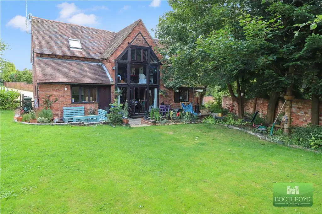 House Crewe Lane in Kenilworth
