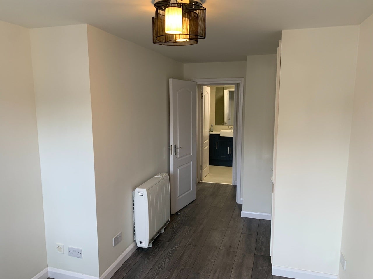 Flat Alwyn Gardens in Greater London