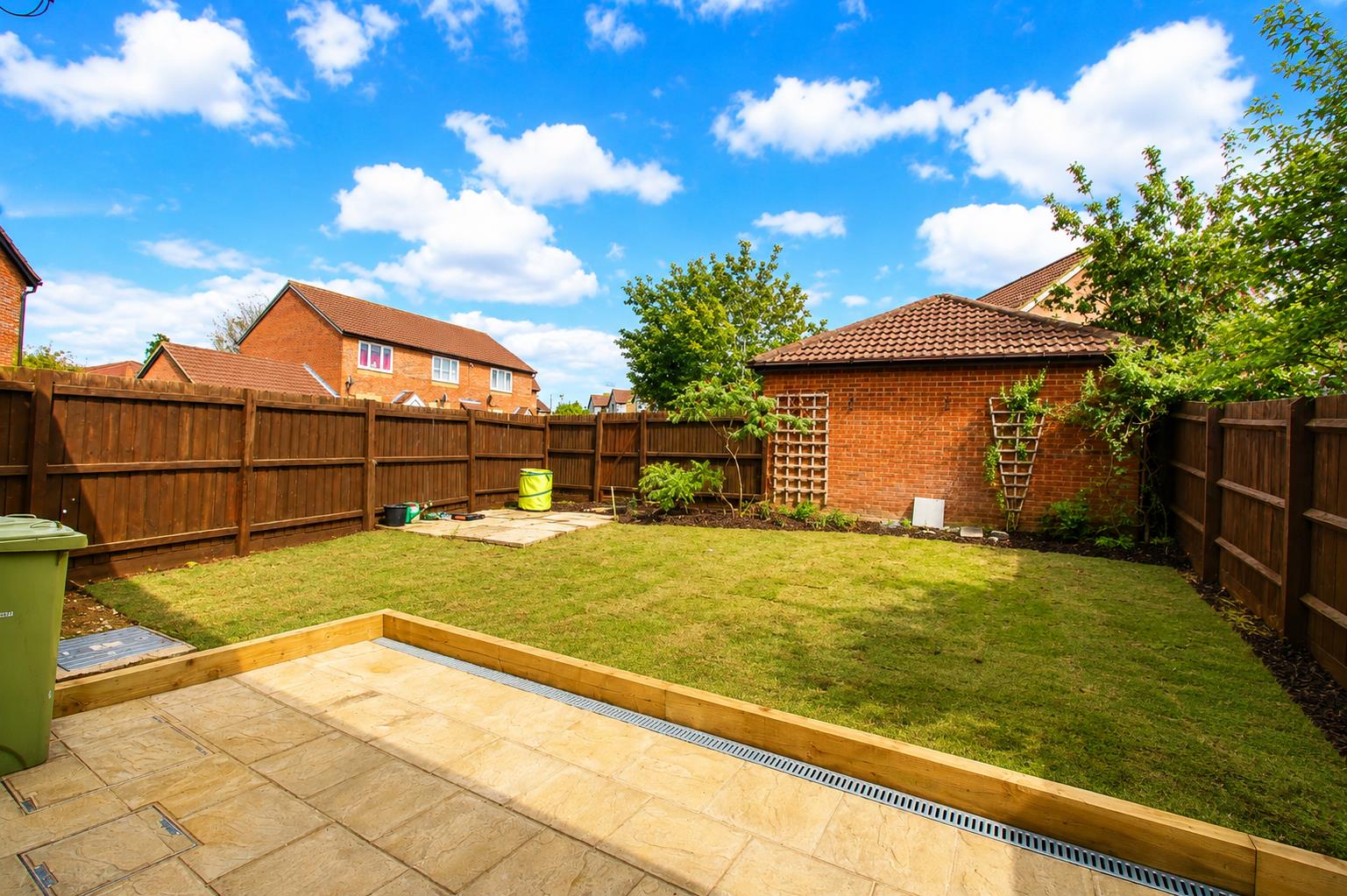 House Moeran Close in Milton Keynes