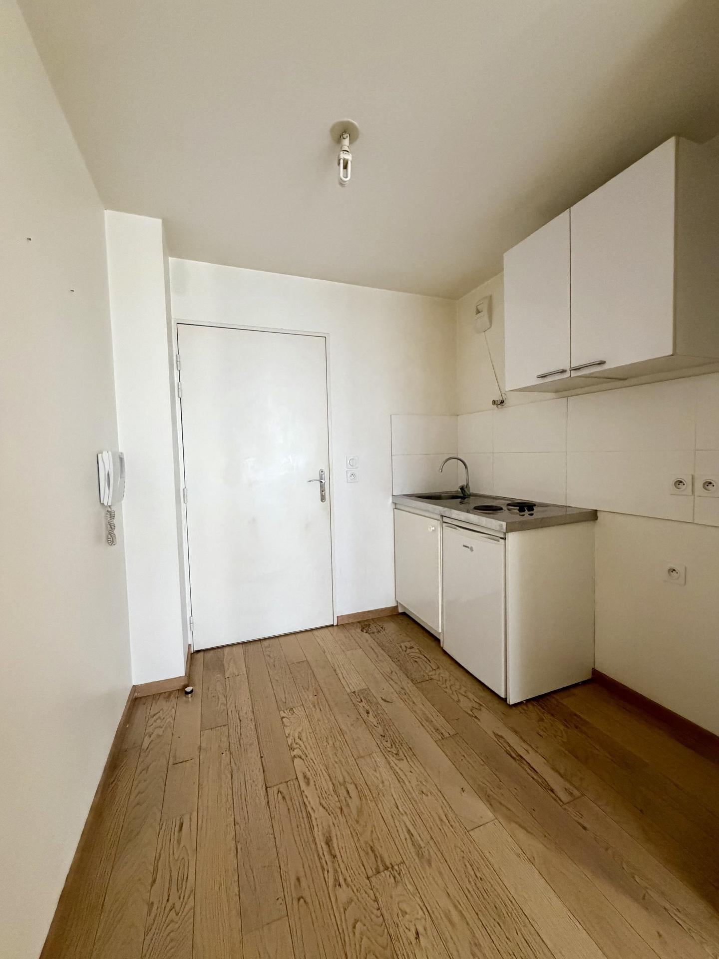 Flat Chemin de la Beaume in Marseille