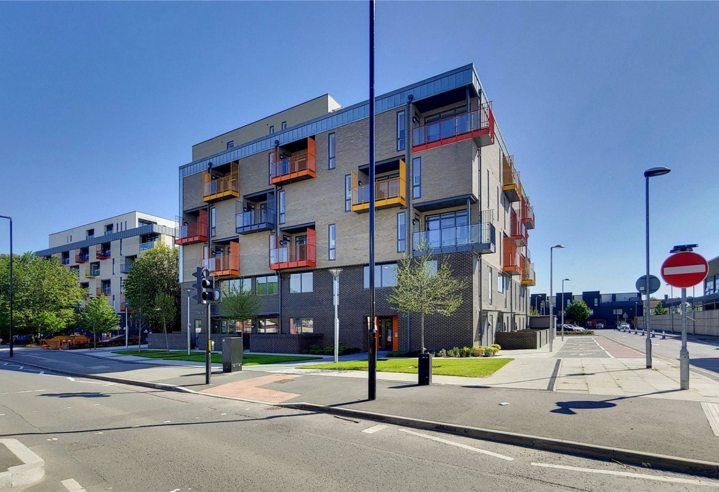 Flat Purley Way in Greater London