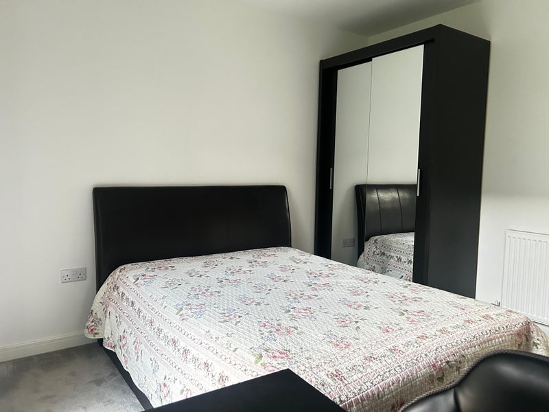 Room Victoria Road in Chelmsford
