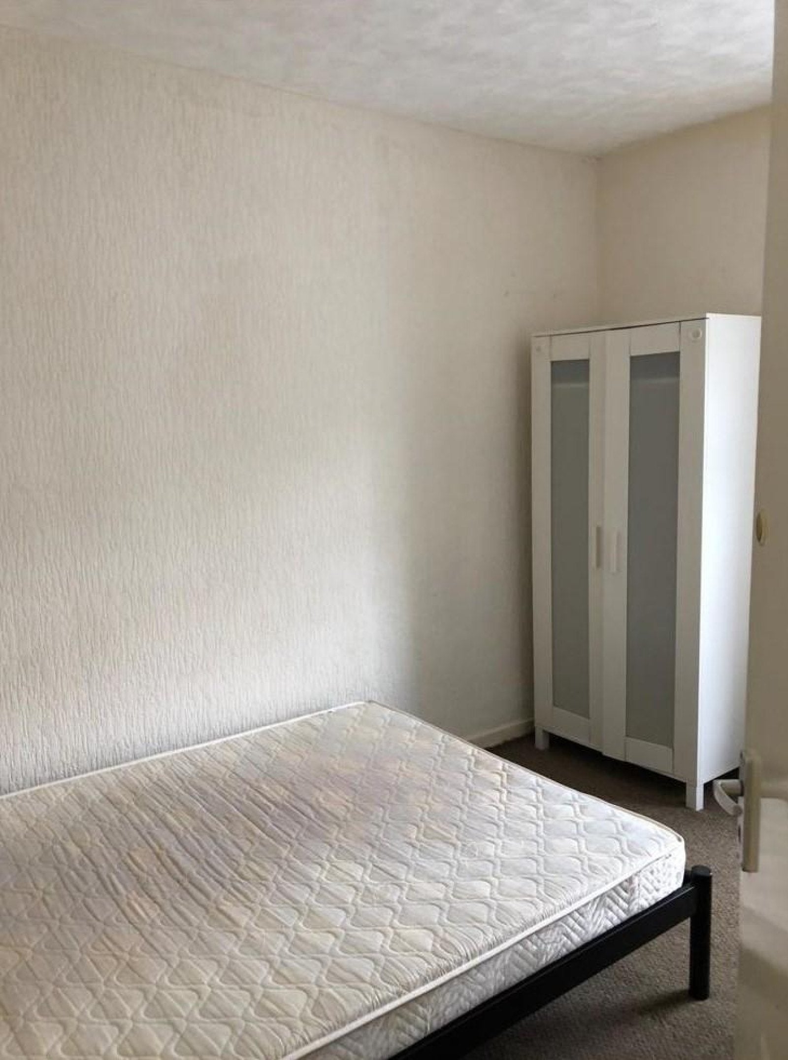 Room Belle Vue Terrace in Pontypridd