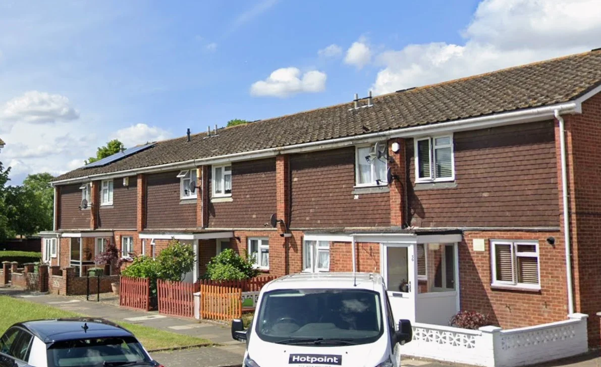 Flat Bledlow Close in Greater London