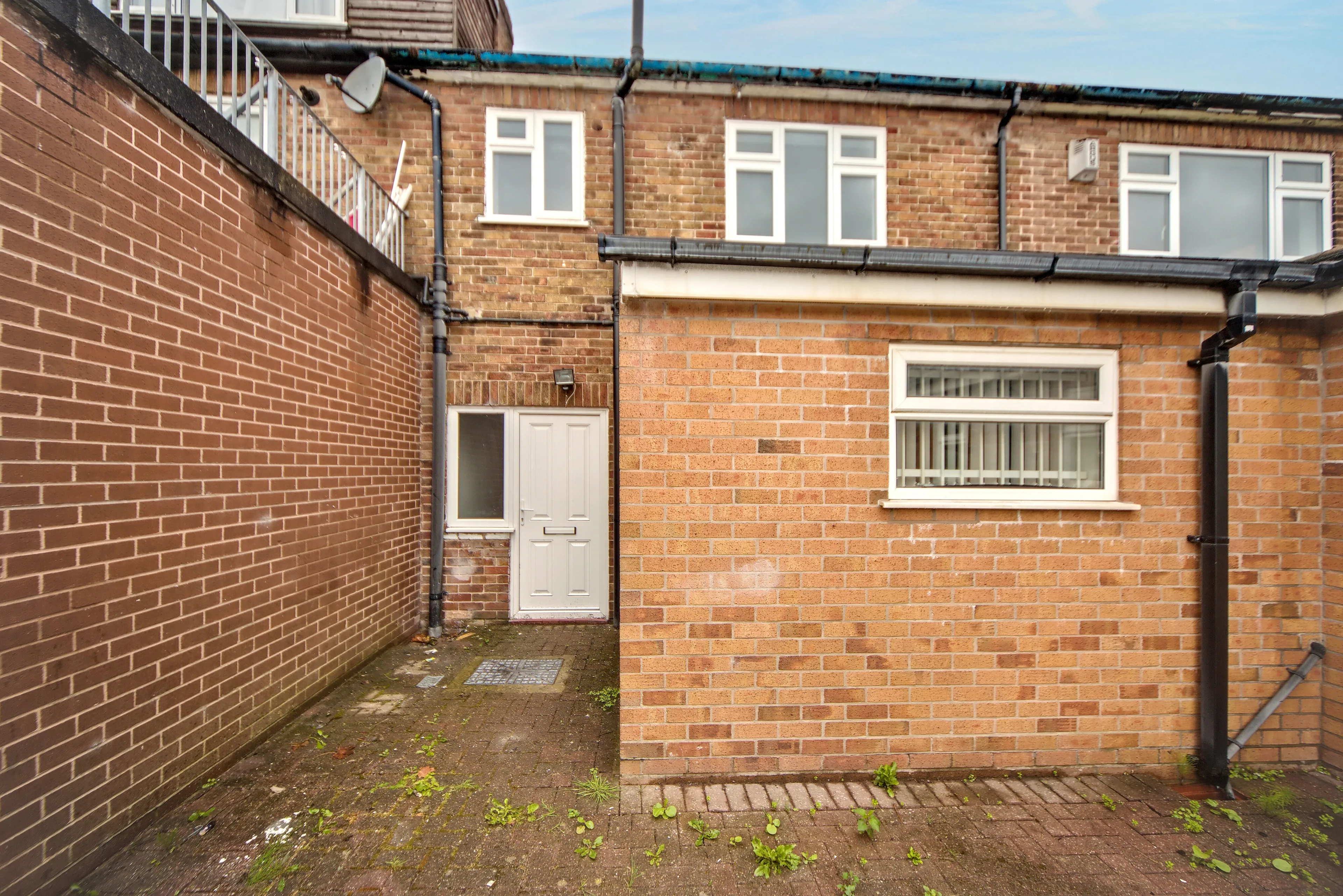Flat Gathurst Lane in Wigan