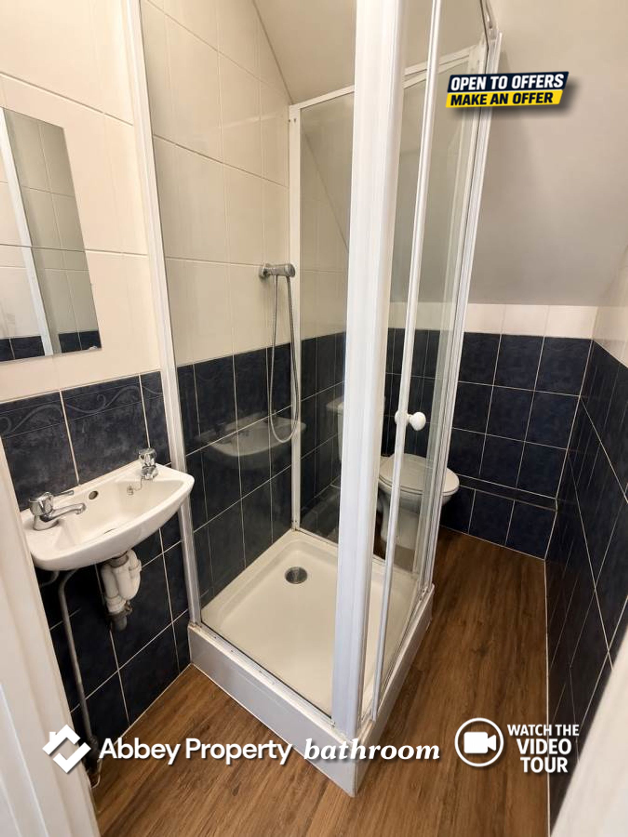Flat Biscot Road in Luton