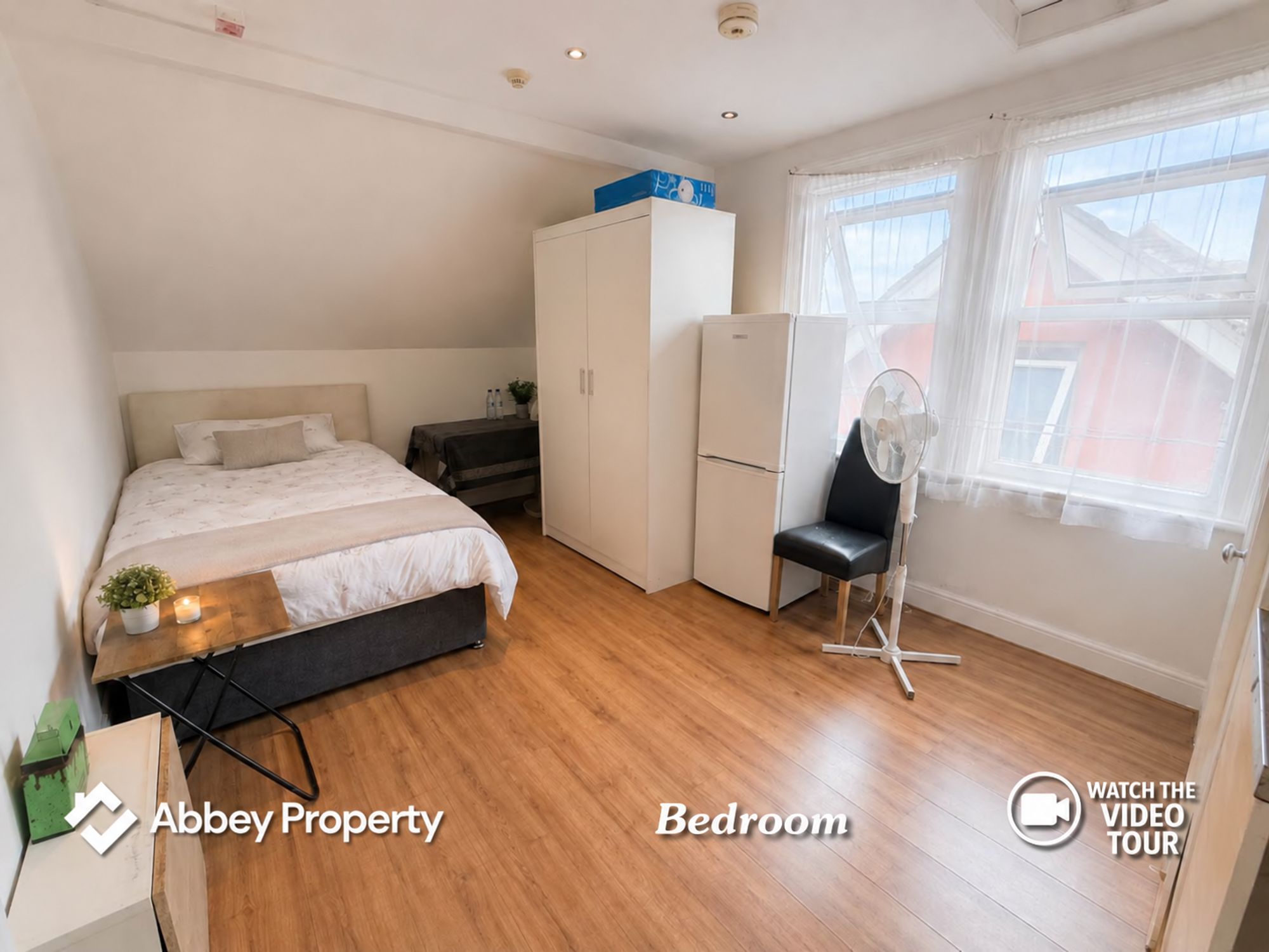 Flat Biscot Road in Luton