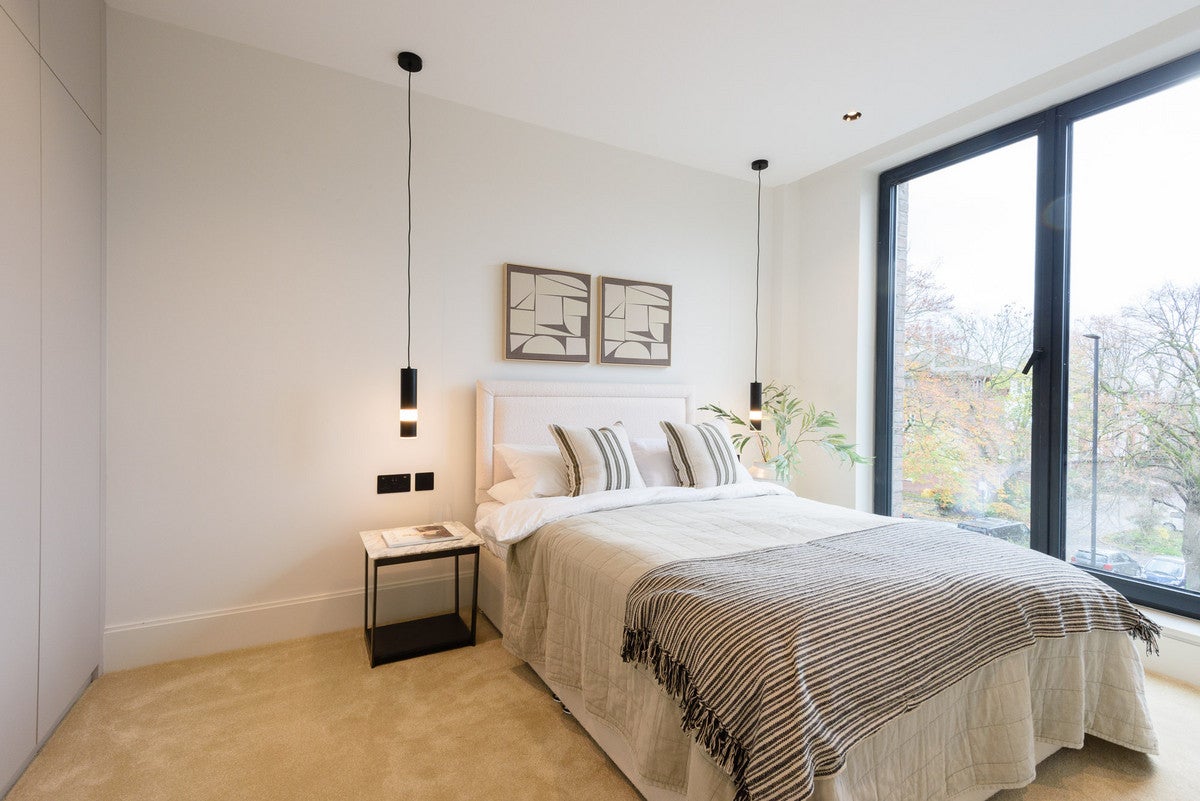 Flat East Acton Lane in Greater London