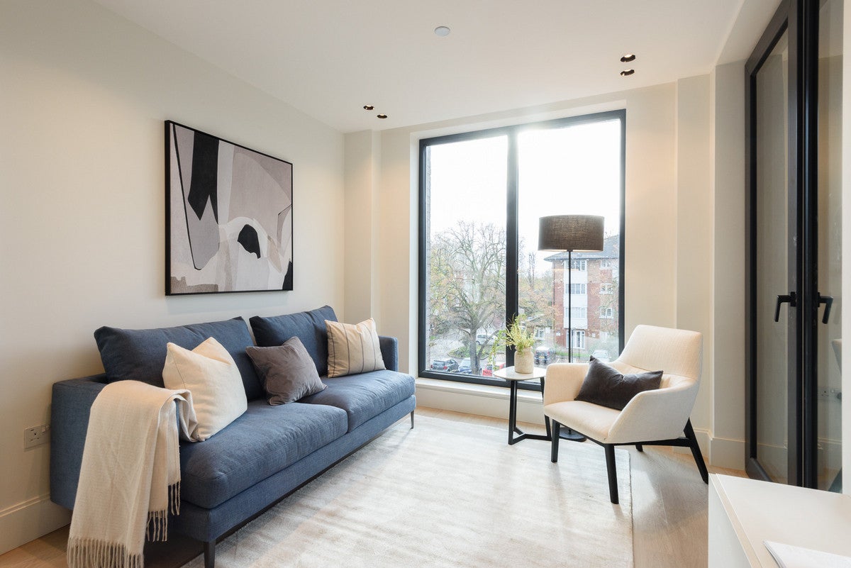 Flat East Acton Lane in Greater London