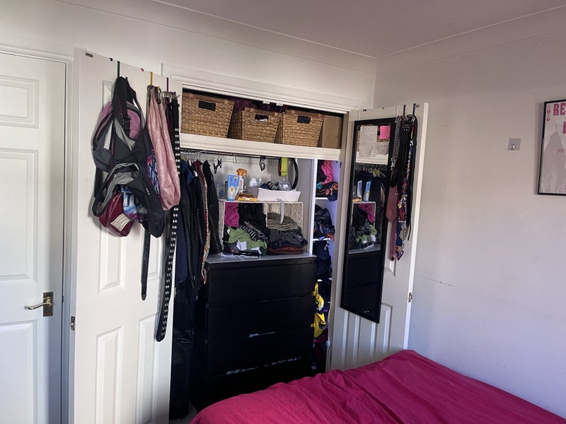 Room Goddard Place in Greater London