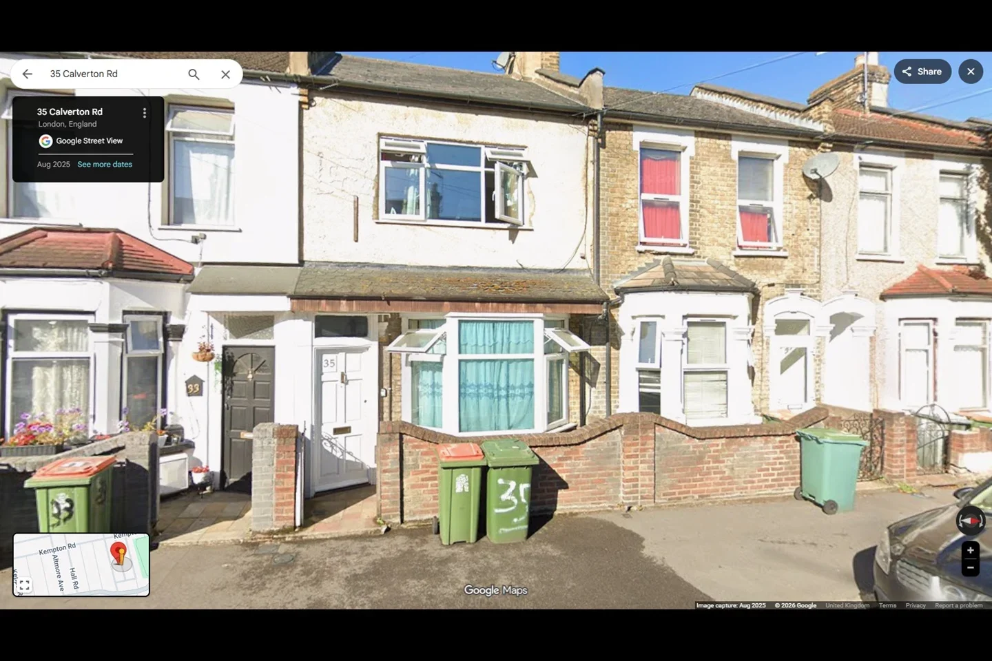 House Calverton Road in Greater London
