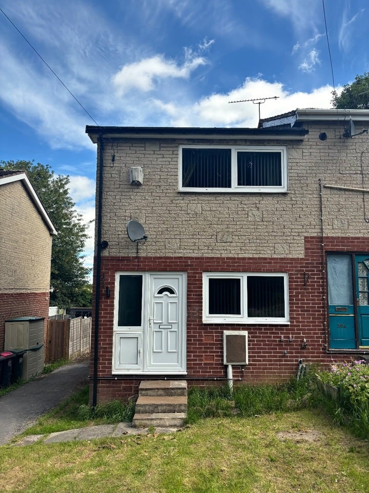 House Edinburgh Drive in Rotherham