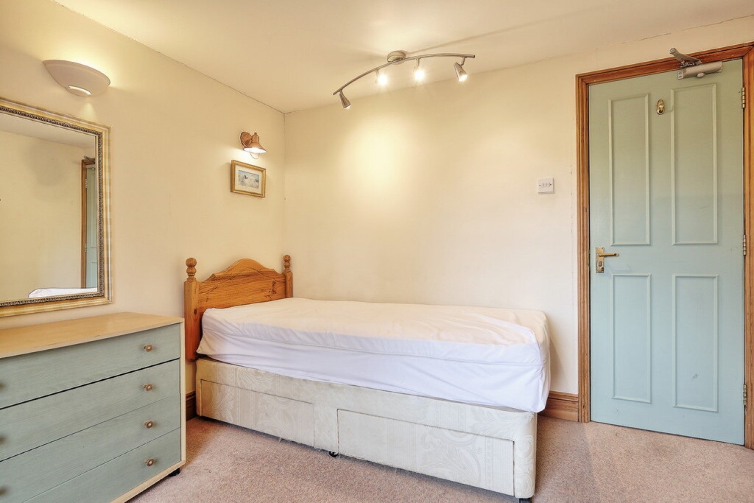 Room Great Eastern Street in Cambridge