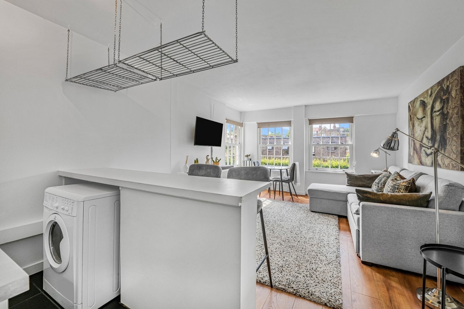 Flat Cambalt Road in Greater London