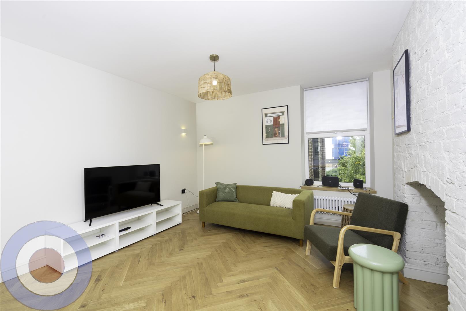 Flat Swinton Grove in Manchester