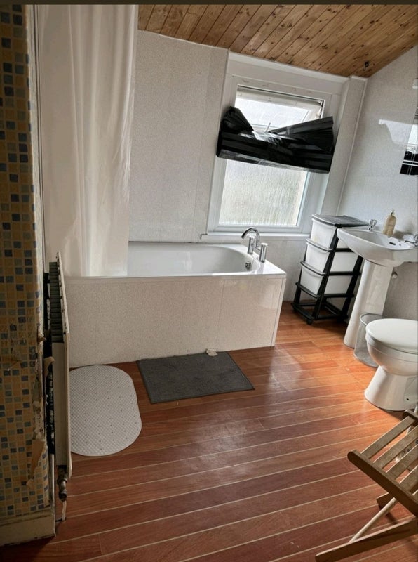 Room Blackweir Terrace in Cardiff