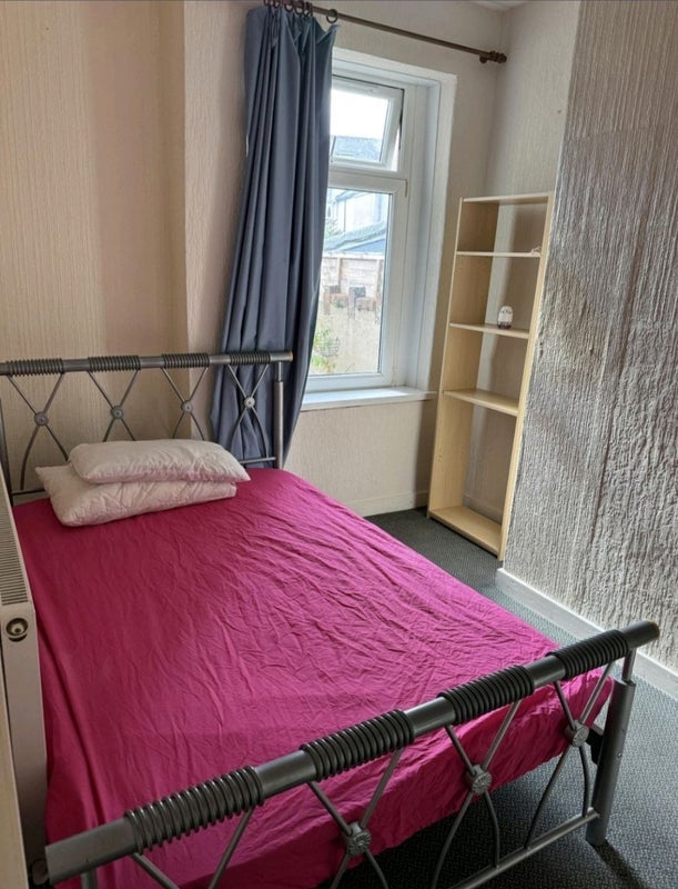 Room Blackweir Terrace in Cardiff