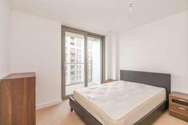 Flat Vian Street in Greater London