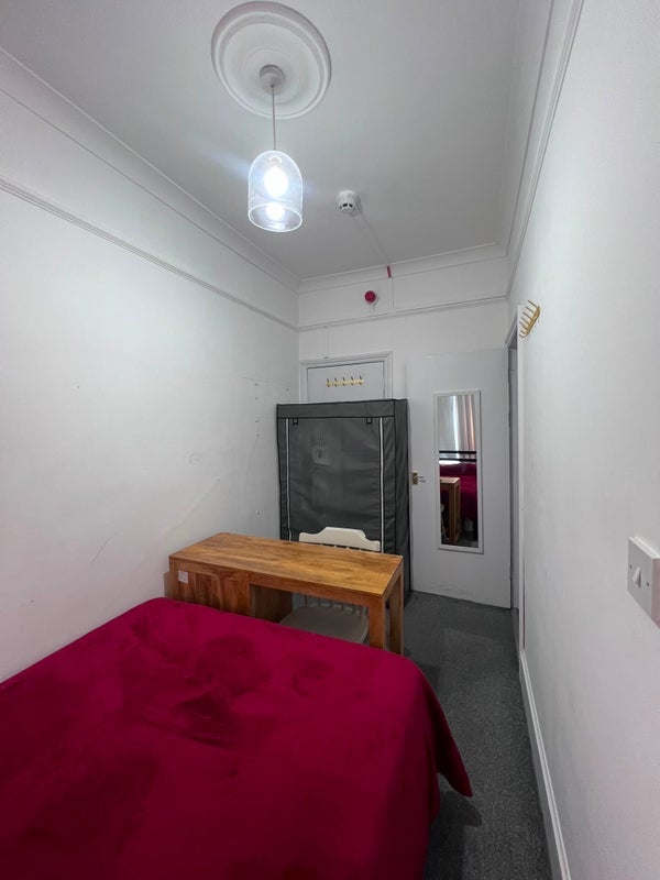 Room Franciscan Road in Greater London