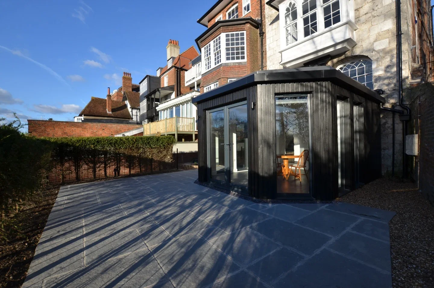 Flat Quarry Street in Guildford