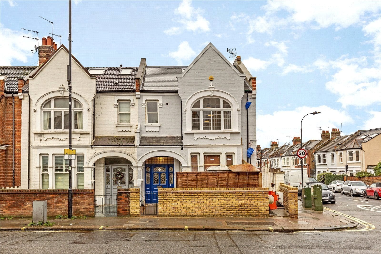 Flat Inglethorpe Street in Greater London