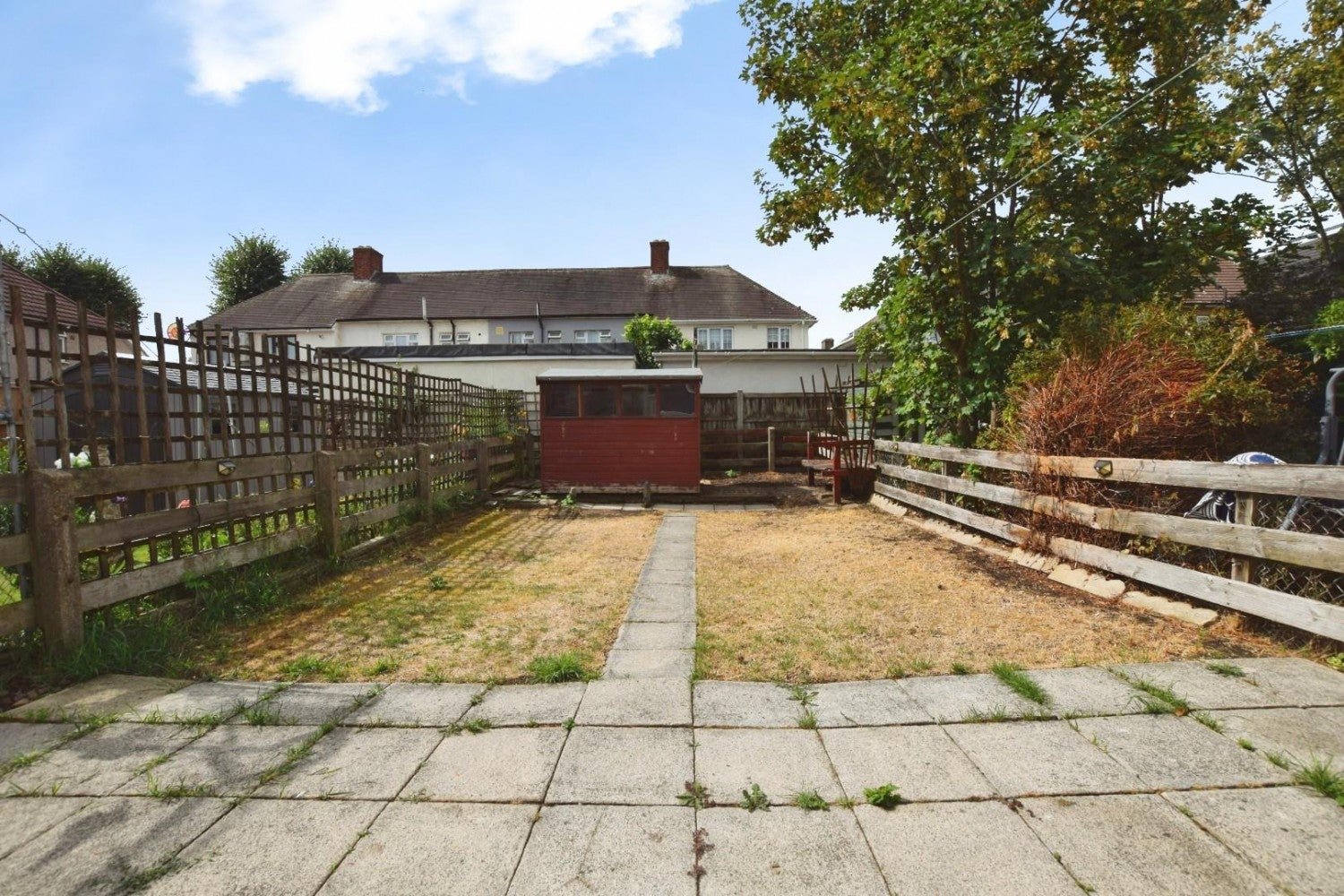 House Valence Avenue in Greater London