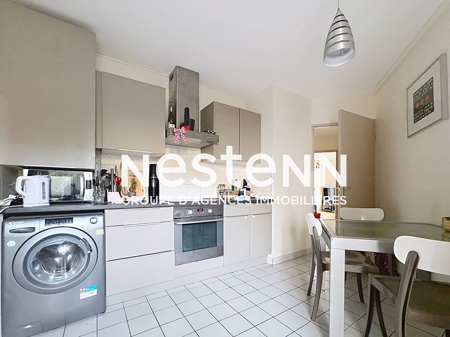 Flat Avenue Camille Rousset in Bron