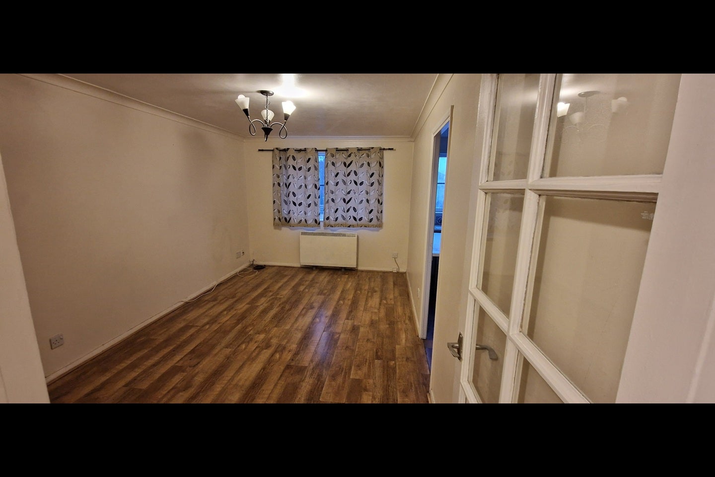 Flat Sejant House in Grays