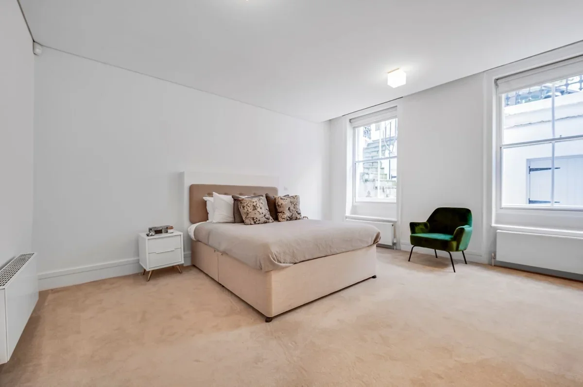 Flat Harley Street in City of Westminster