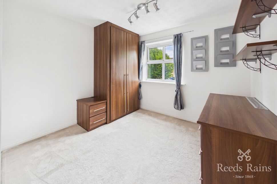Flat Harthill Close in Kingsmead