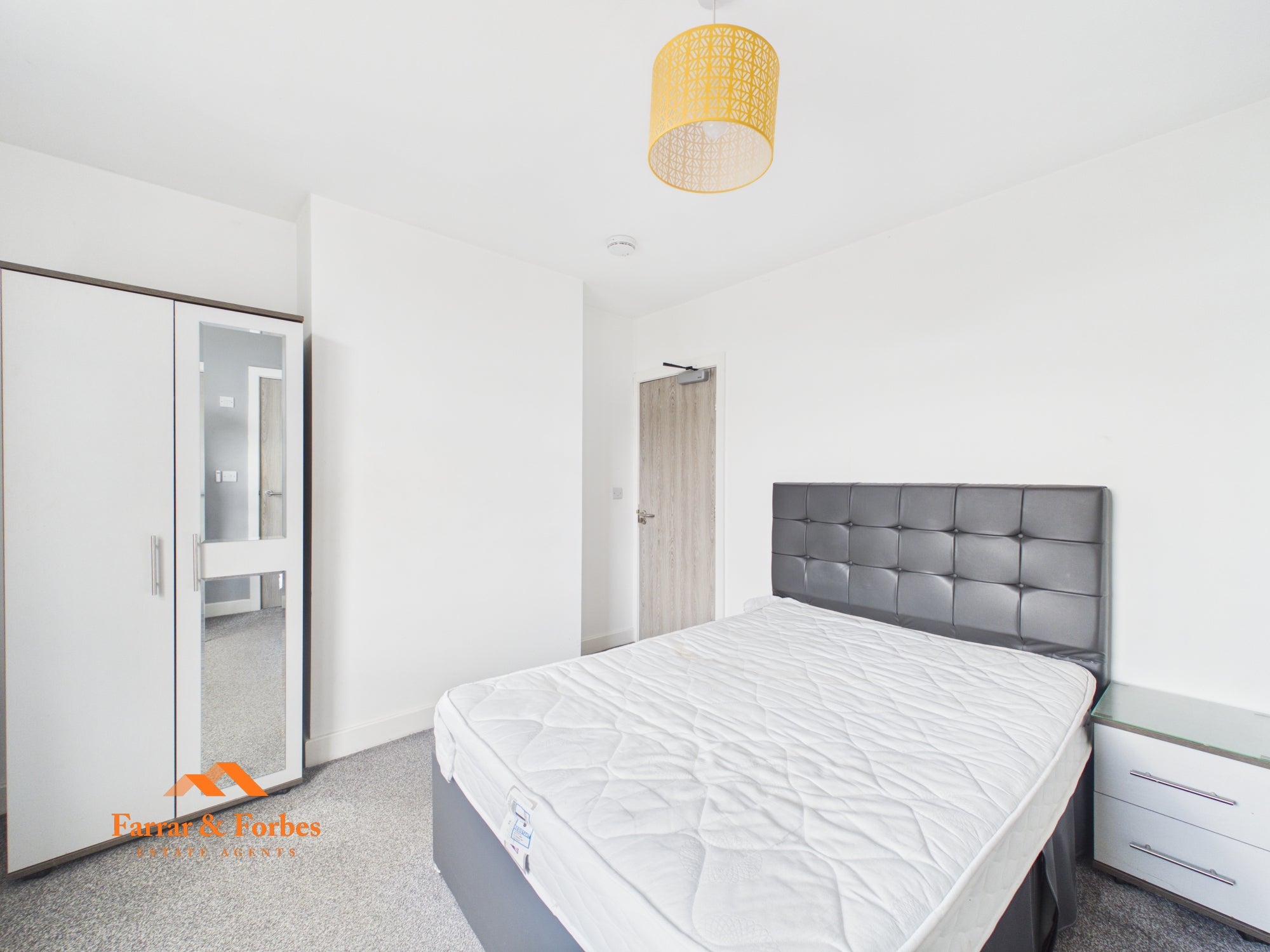 Room Burnley Road in Hyndburn