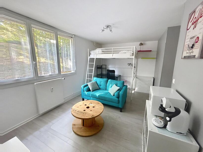 Flat Place Drouet d'Erlon in Reims