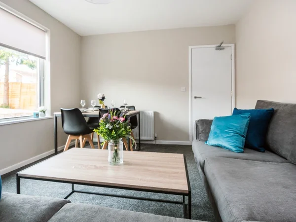Flat Ambleside Avenue in Bristol