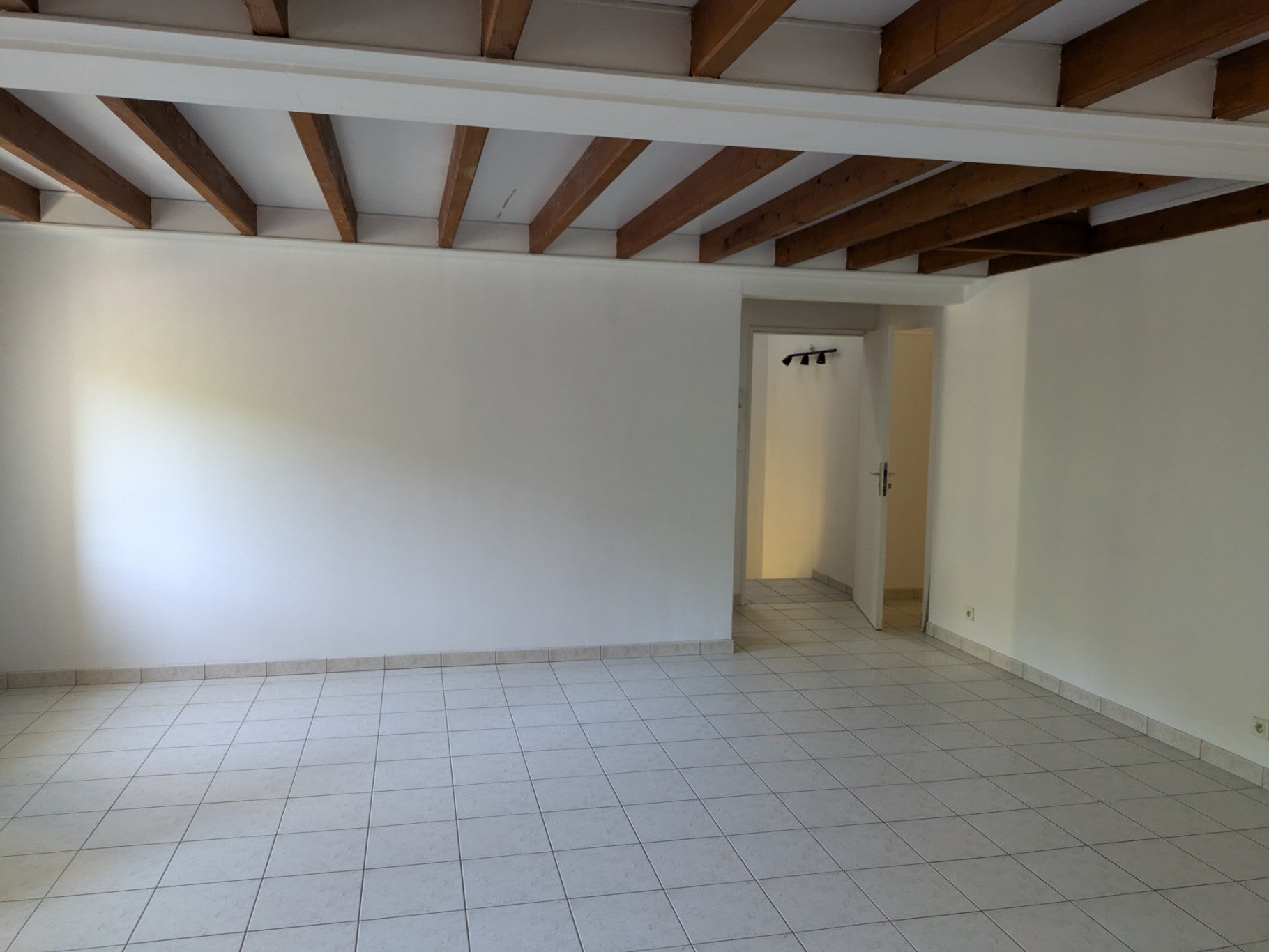 Flat Rue de l'Église in Gometz-le-Châtel