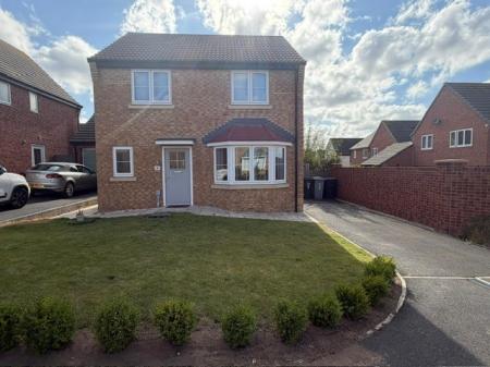 Flat Walnut Close in East Lindsey
