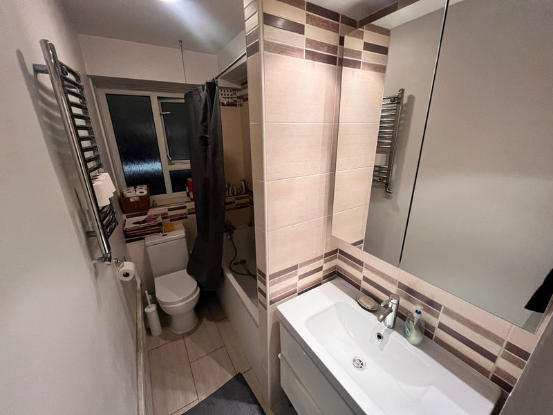 Room Carter Place in Greater London
