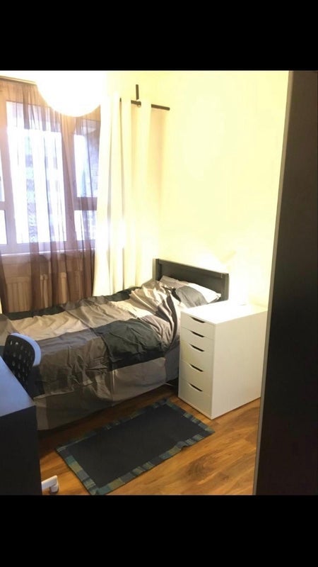 Room Carter Place in Greater London