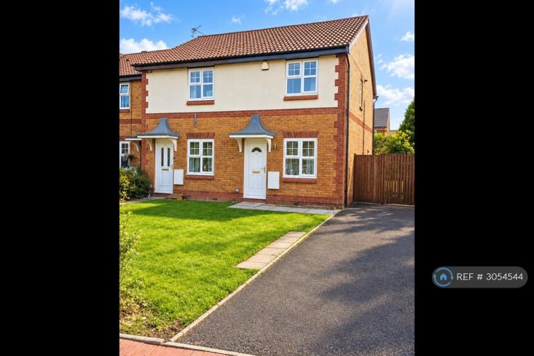 House De Havilland Road in Cardiff