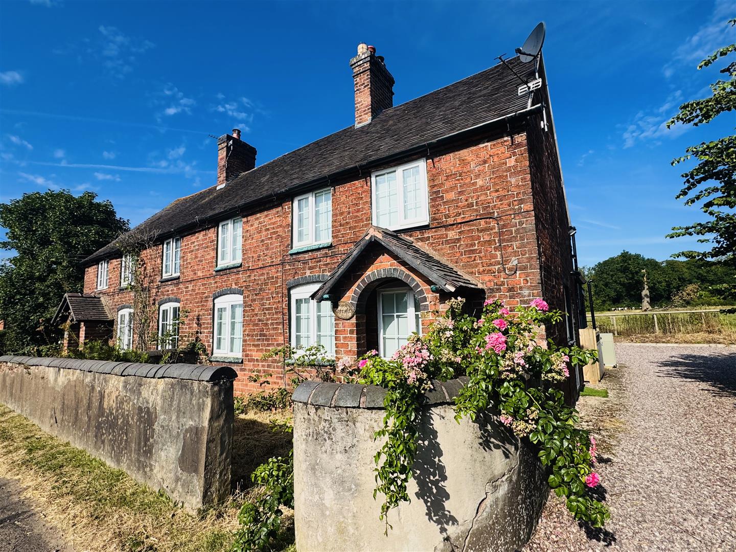 House Newport Road in Gnosall