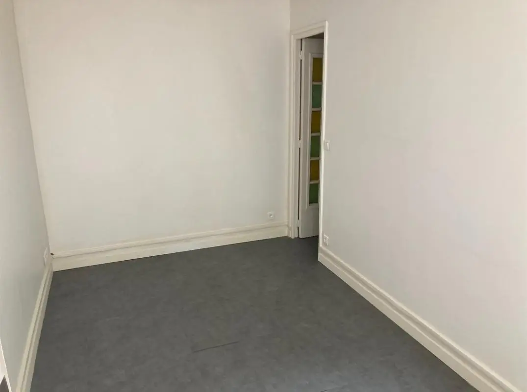 Appartement Rue de la Croix Nivert à Paris