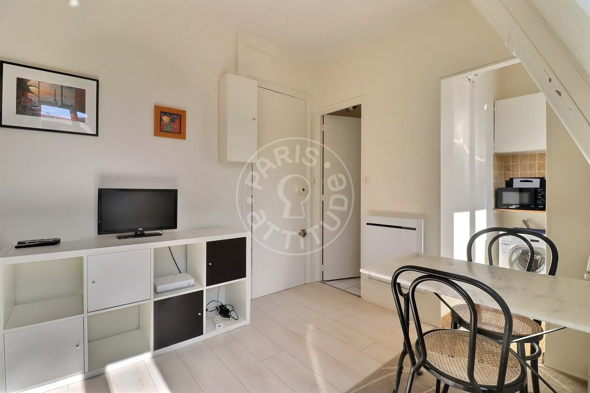 Flat Chemin d'Issy in Paris