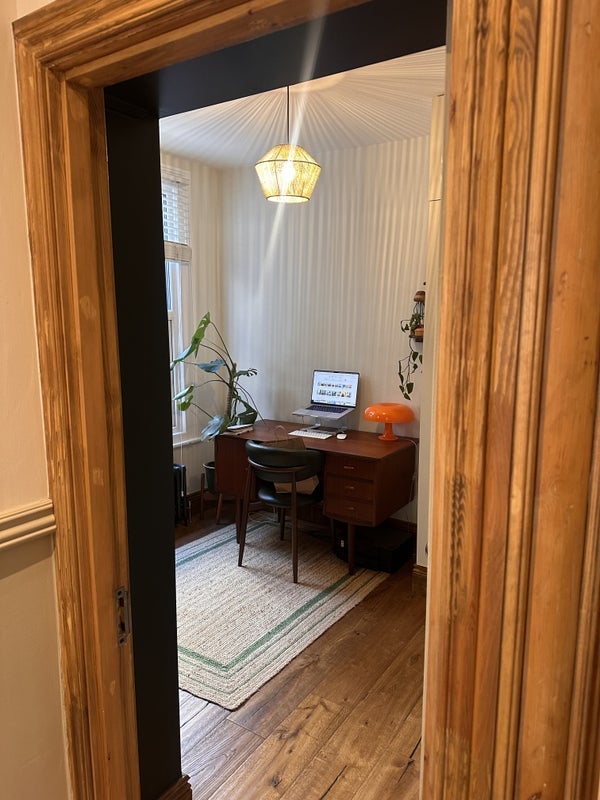 Flat Clive Road in Greater London