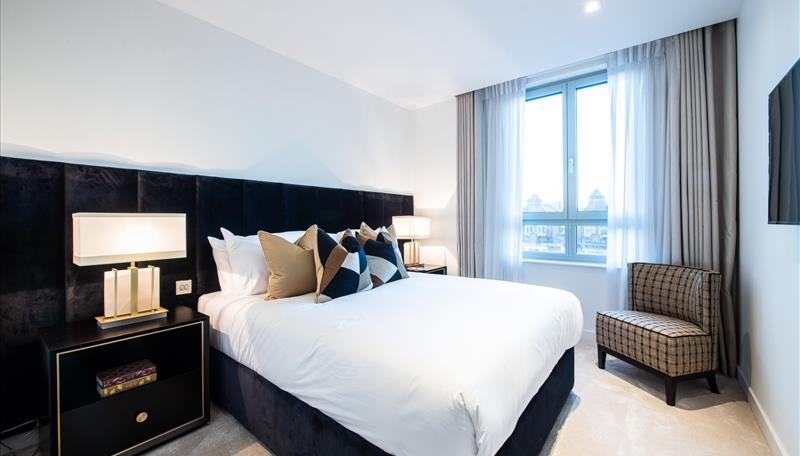 Flat TOTTERIDGE COMMON in London