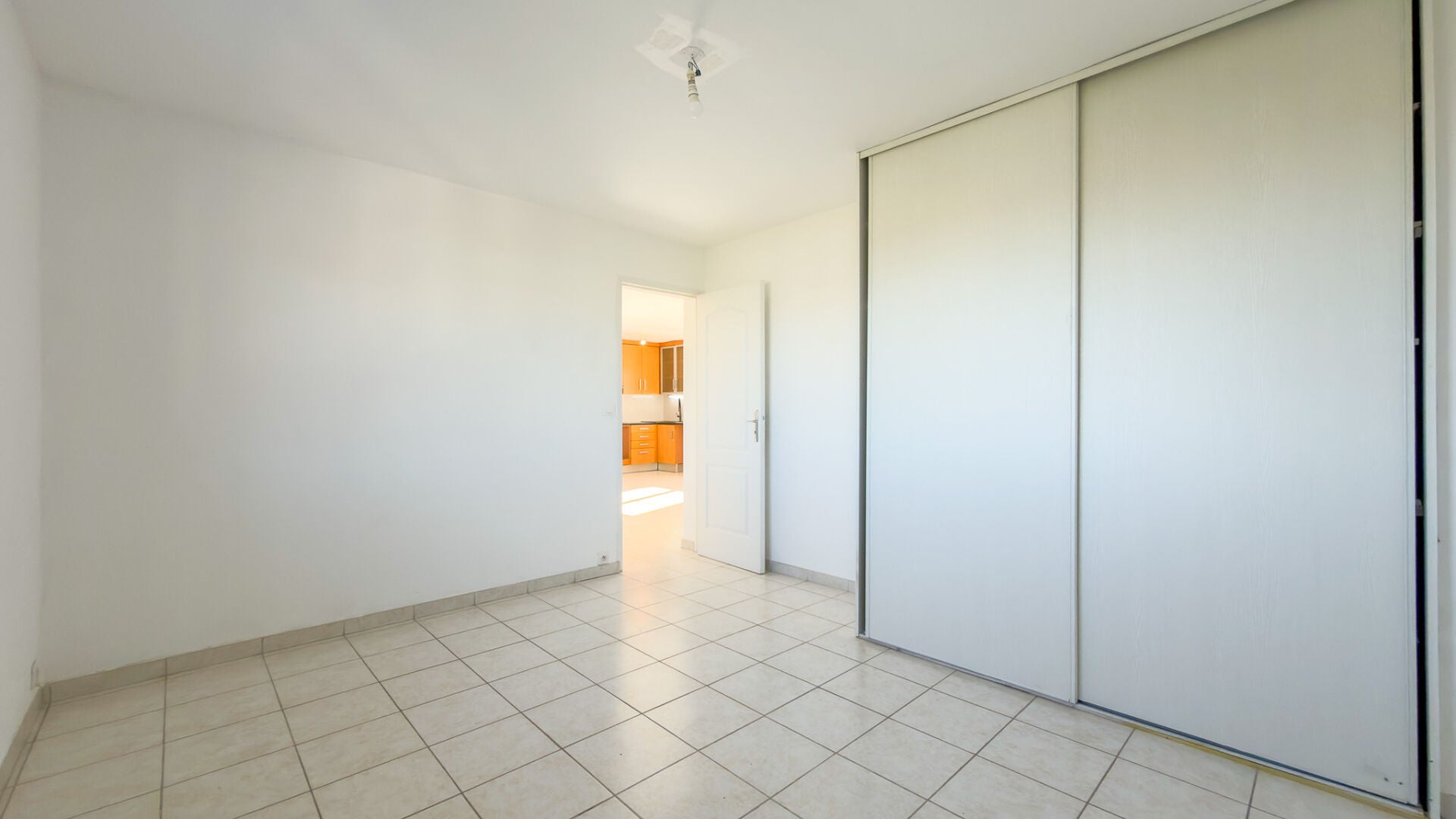 Flat Rue Henri Martin in Vigneux-sur-Seine
