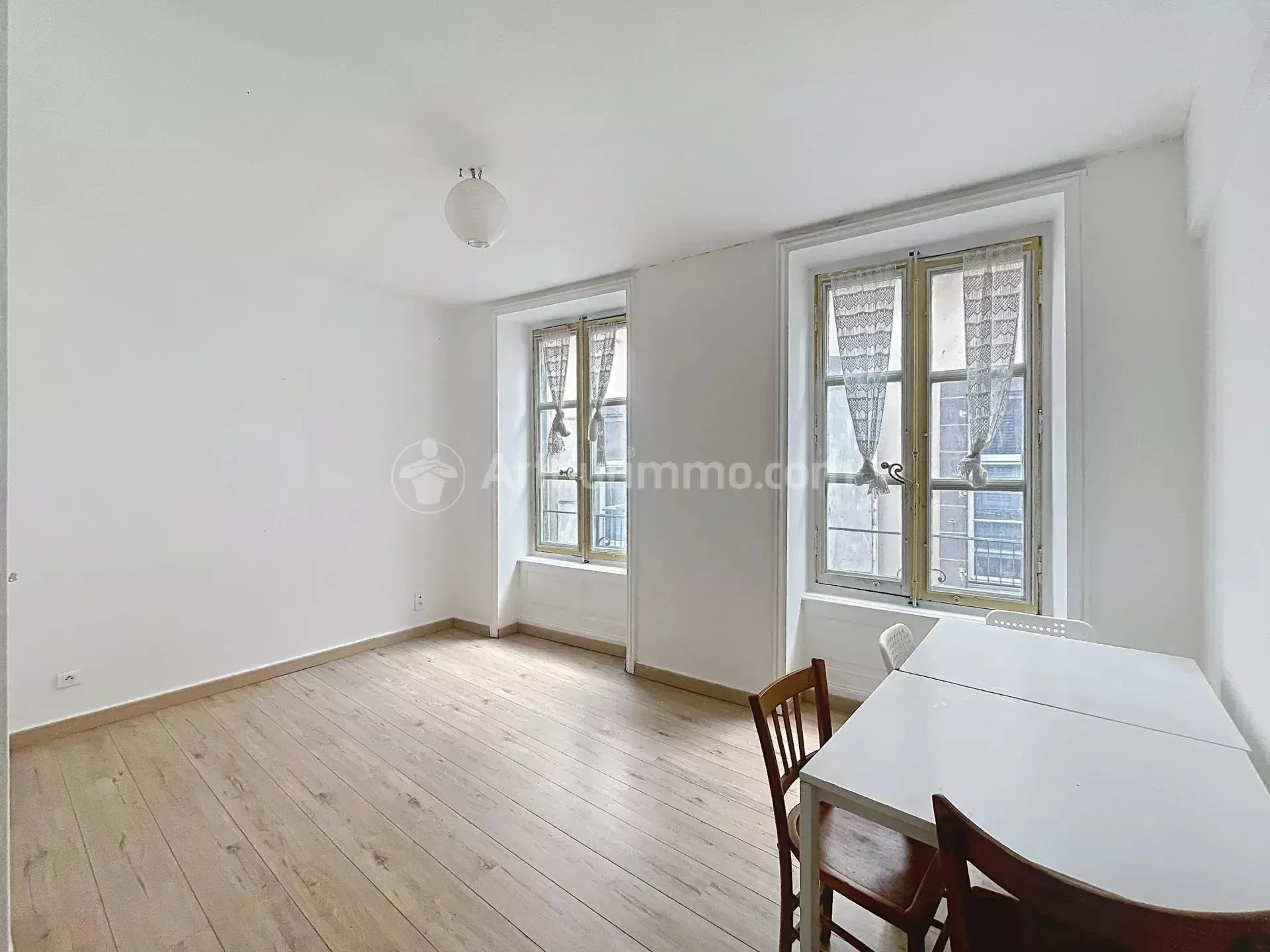 Flat Rue Sainte-Claire in Clermont-Ferrand