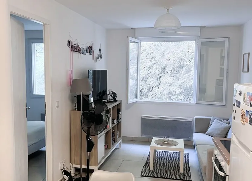 Appartement Avenue de la Libération à Vinon-sur-Verdon