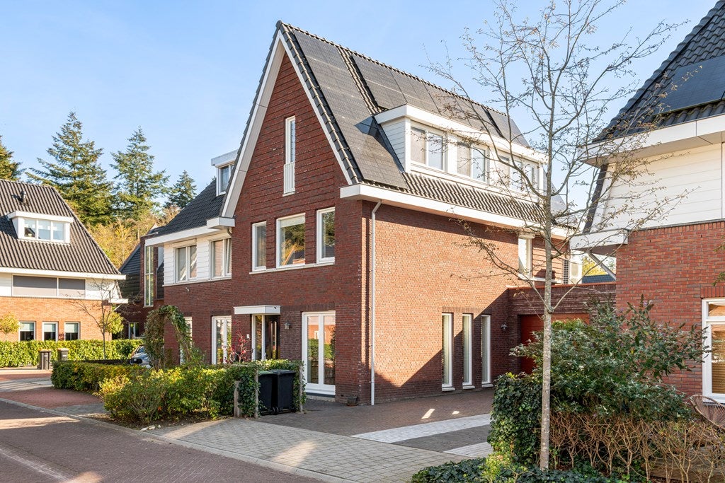 Huis Etienne de Pinedaweg 32 in Austerlitz